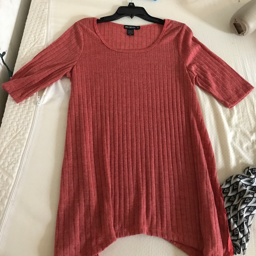 Reddish shirt only worn once