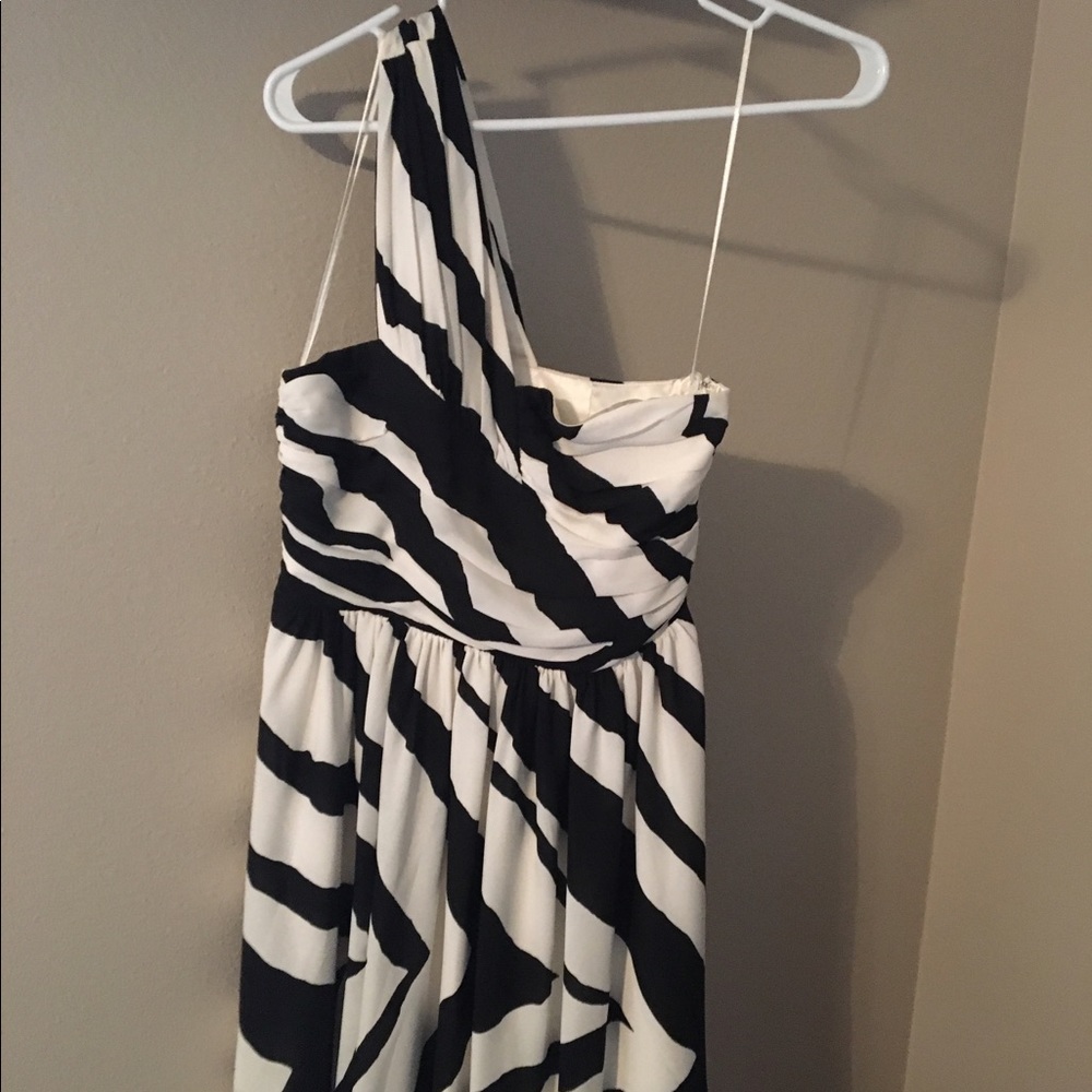 Express one shoulder chiffon dress