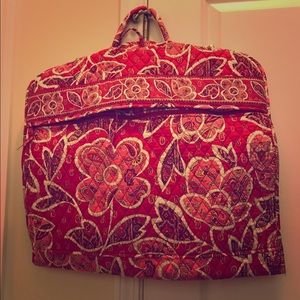 Vera Bradley Garment Bag - Rosy Posie (Retired)