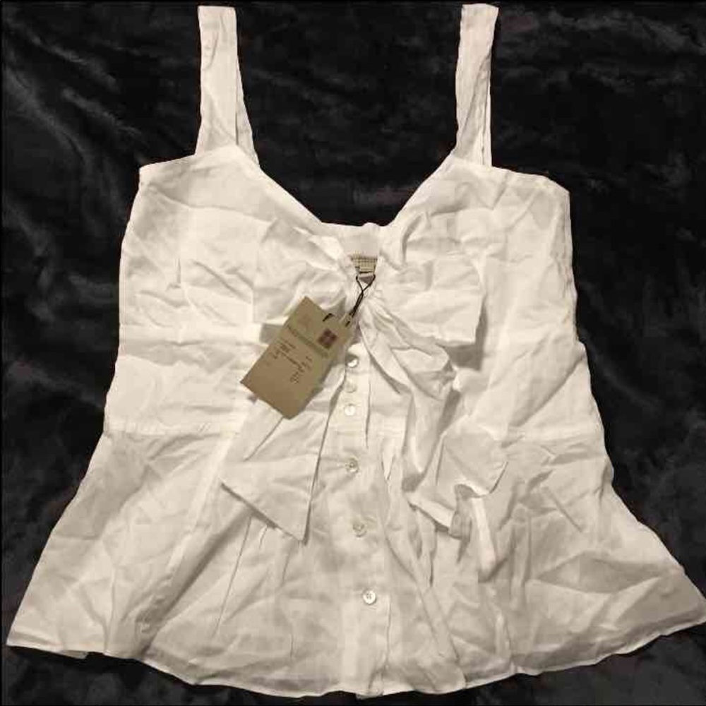 Burberry top