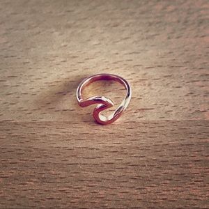 Rose Gold plated Wave Ring - Pinky Ring