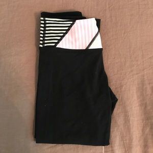 Lulu Lemon Reversible Crop Leggings