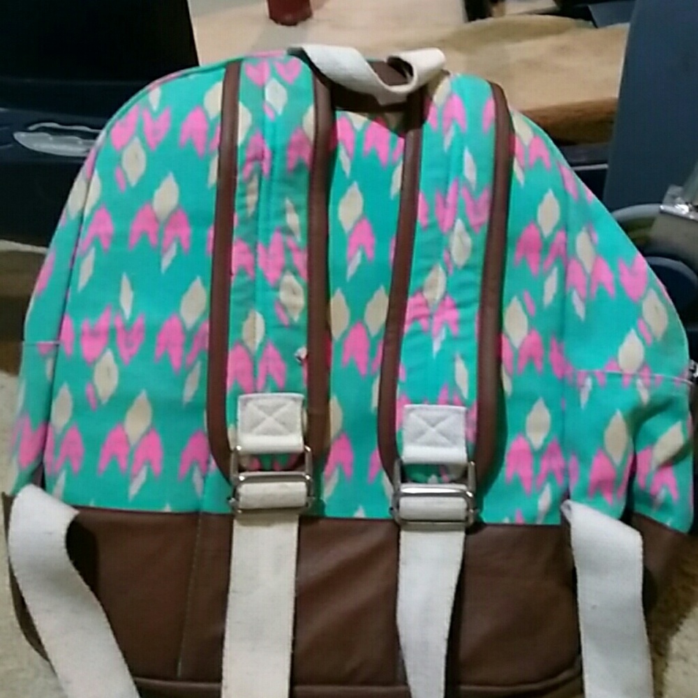 Backpack - Picture 2 of 4