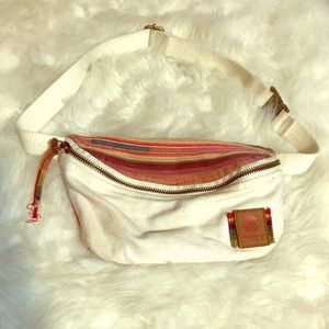 Roxy woven fanny pack