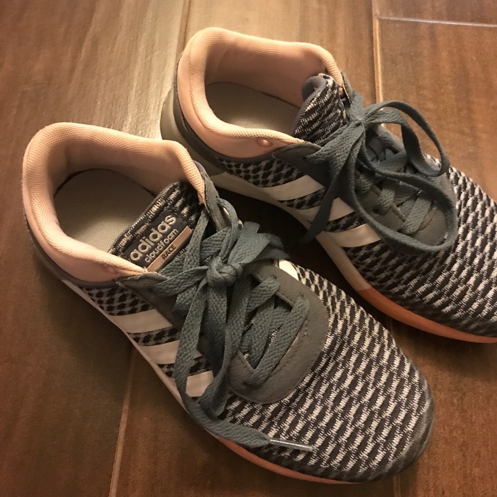Adidas Cloudfoam Shoes READ DESCRIPTION