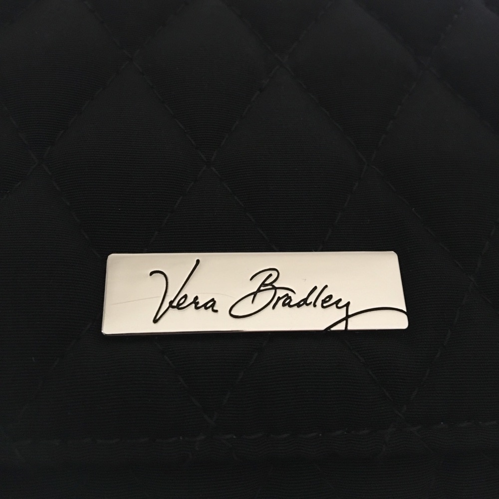 ❗️SOLD❗️NWT Vera Bradley Black Trifold Wallet