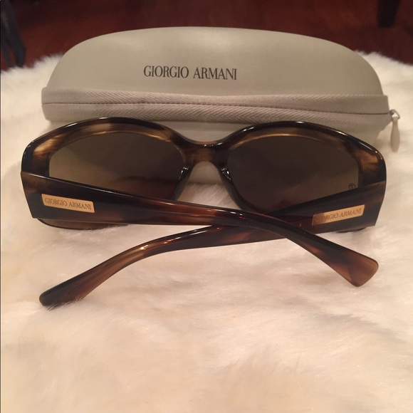 Giorgio Armani Sunglasses Brown pre-owned main image 6