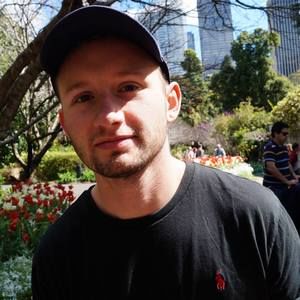 Meet your Posher, Logan