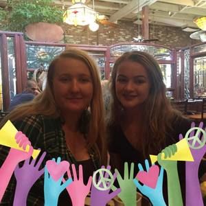 Meet your Posher, Laurie