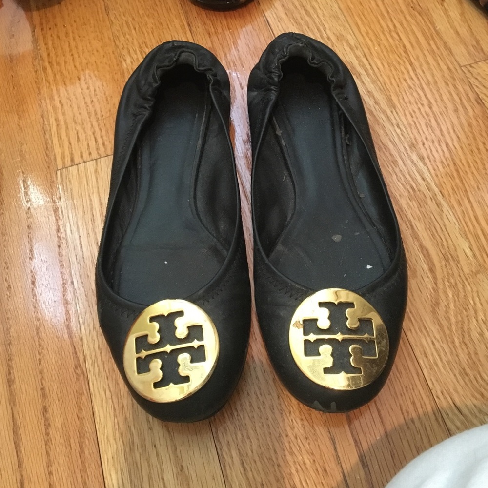 Tory burch flats!