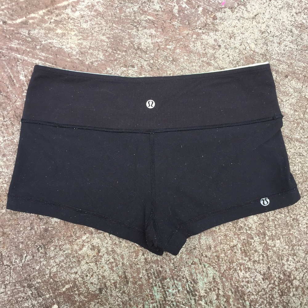 Lululemon boogie shorts