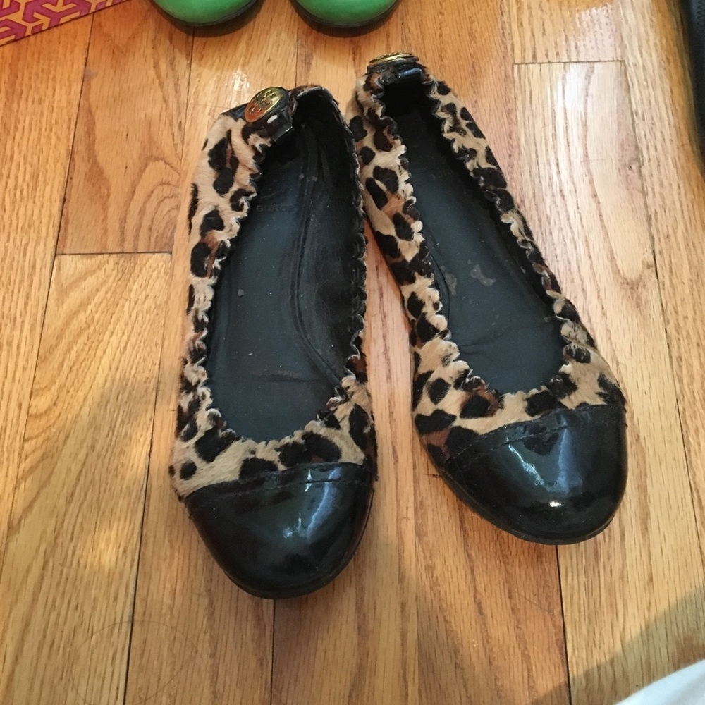 Tory burch cheetah flats!