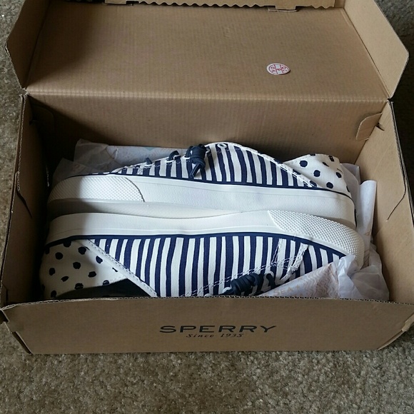 SPERRY TOP-SIDER Canvas Sneakers - Picture 6 of 6