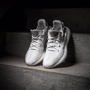 Yeezy Boost WHITE (NEW OFFER - See description)