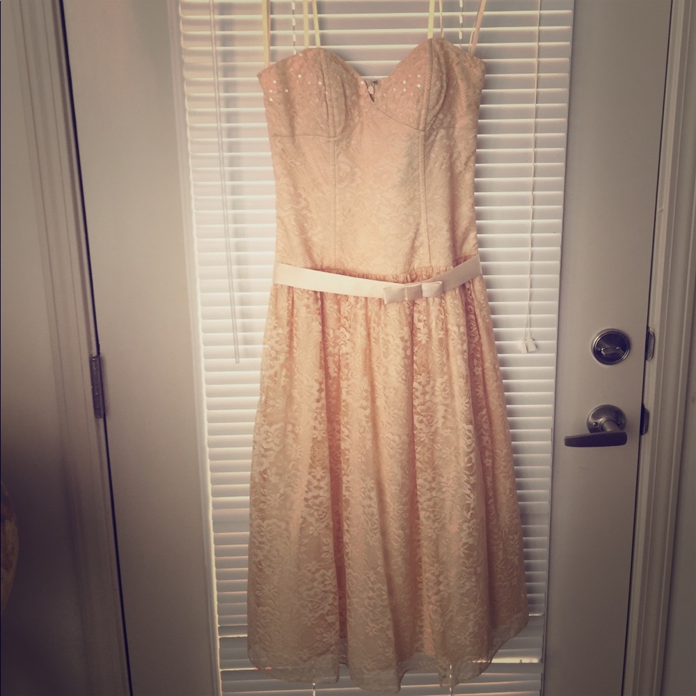 Strapless Max & Cleo Lace Dress