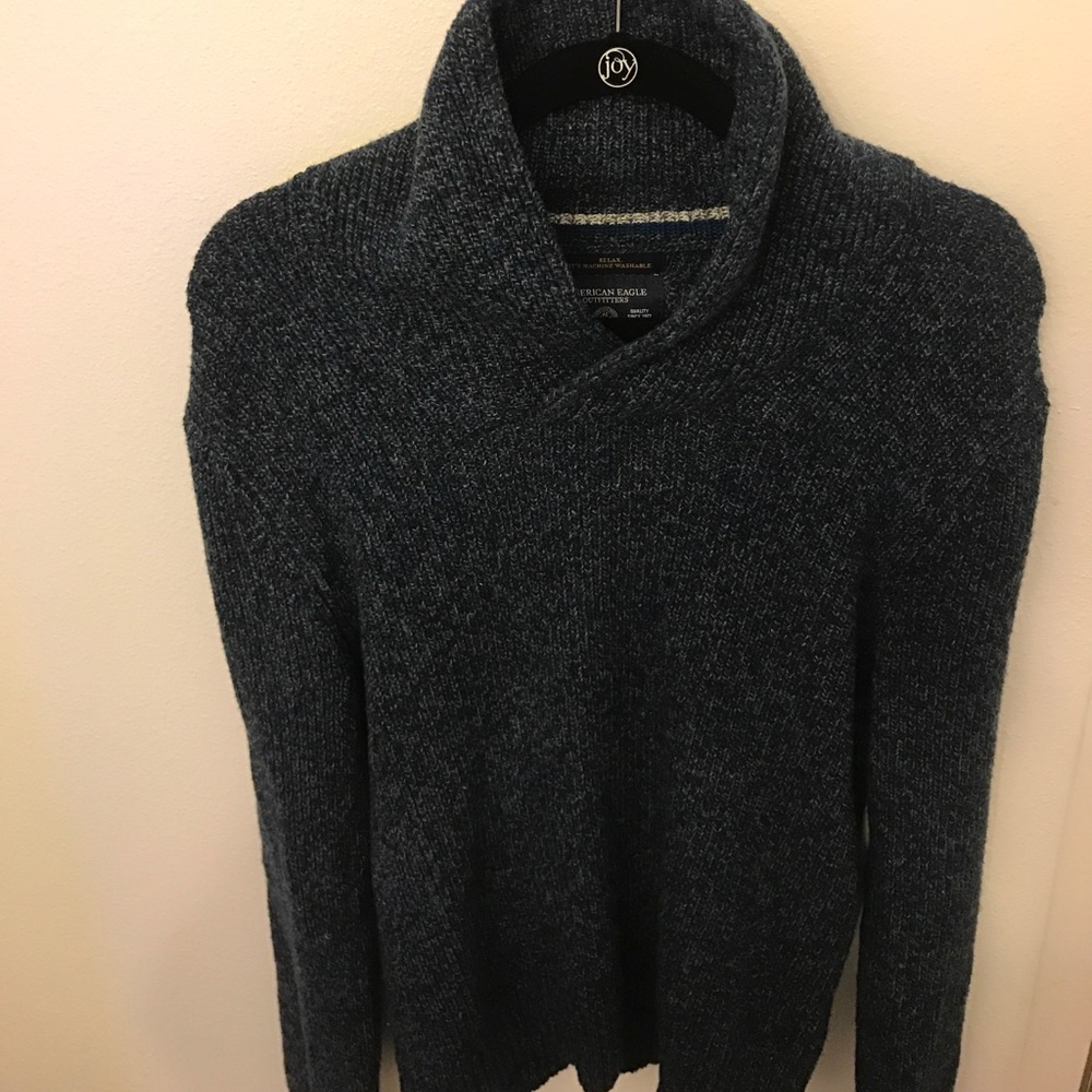 American Eagle Athletic Fit Sweater