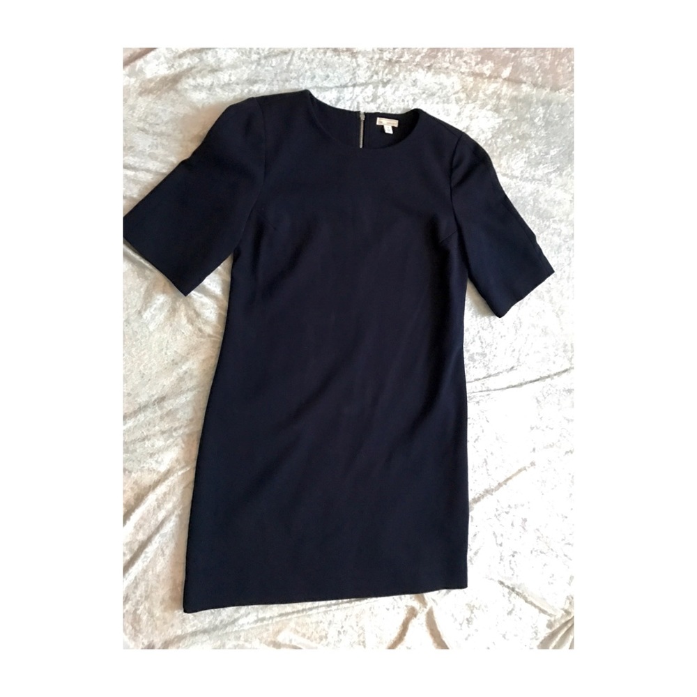 🌸Elegant navy blue zipped up dress🌸