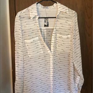 Express button shirt