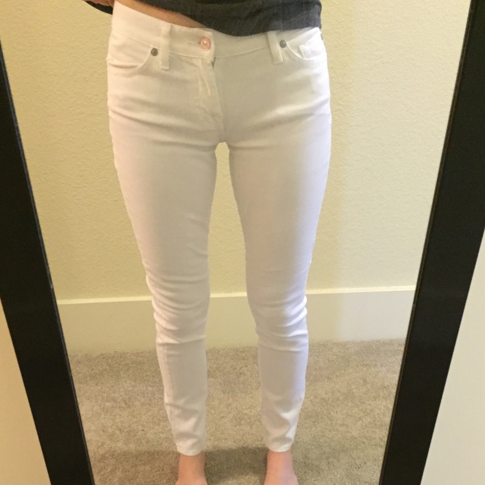 White 7 for All Mankind jeans - Size 26