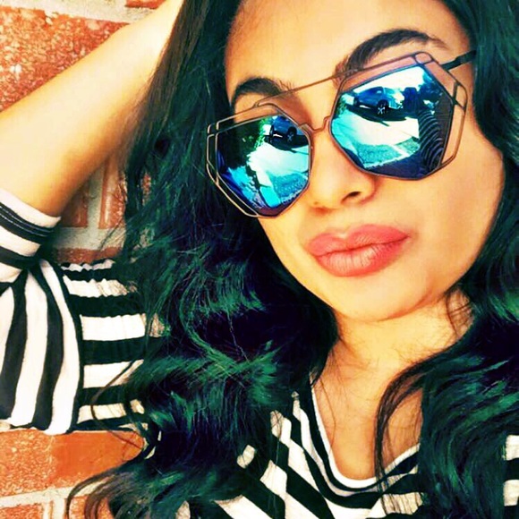 Black Geo Double Diamond blue mirrored aviators - Picture 4 of 4