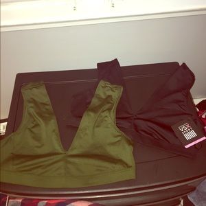 VSX sports bra bundle