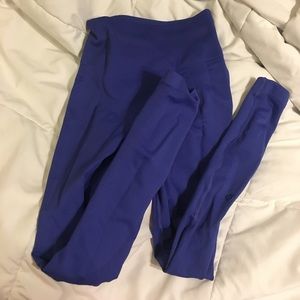 Lululemon yoga pants
