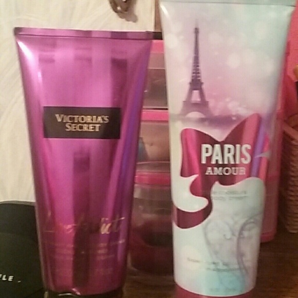 Bundle of 7 lotions and a Vera Wang perfume - Picture 2 of 6