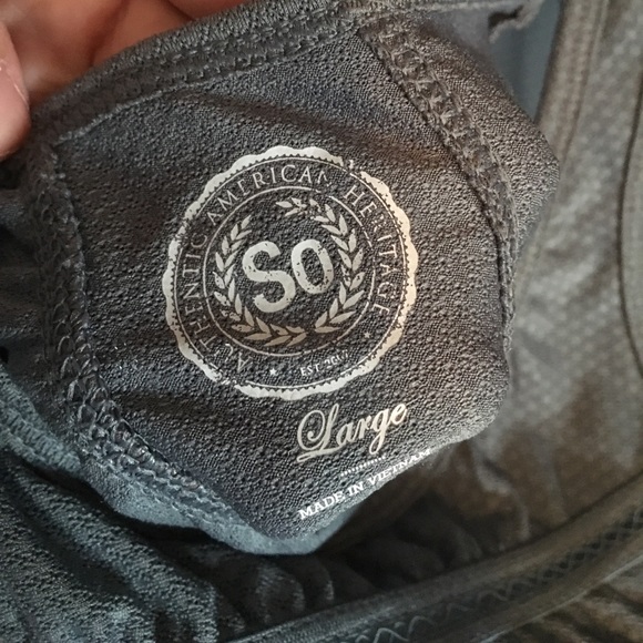 Touched Back Racer Back Active Tank - Picture 4 of 4