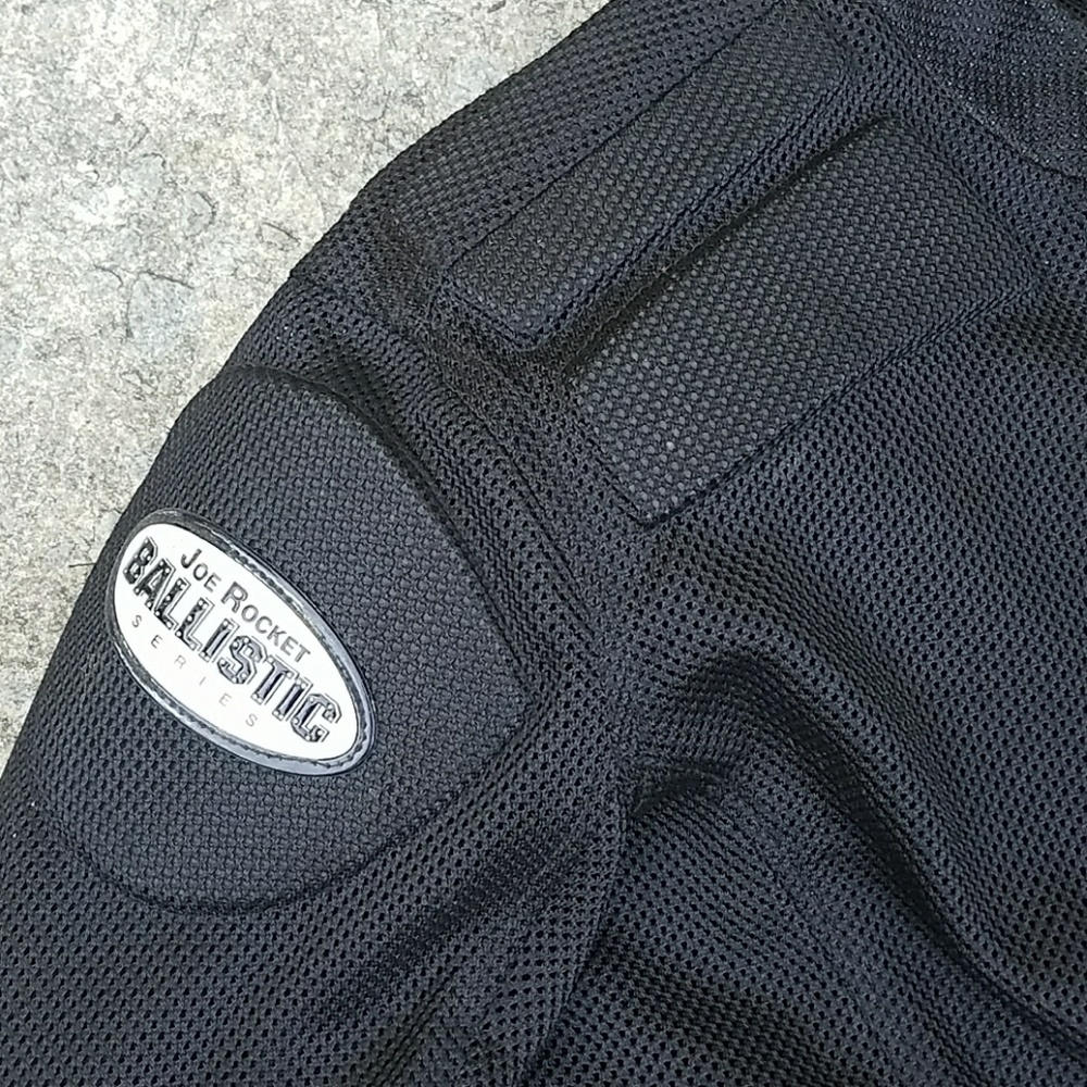 Motorcycle Vest - Picture 2 of 5