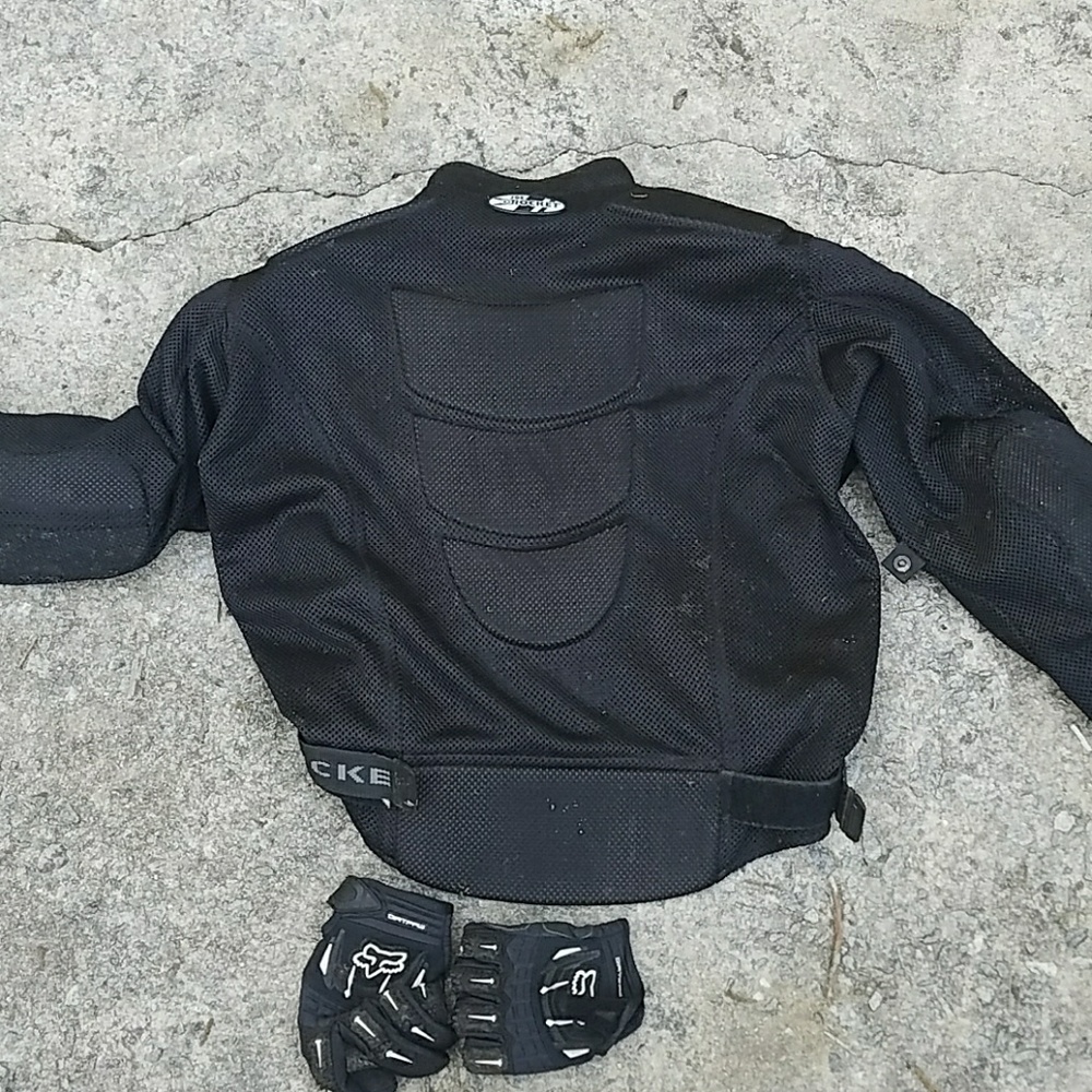Motorcycle Vest - Picture 3 of 5