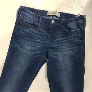 Hollister jeans size 7 regular