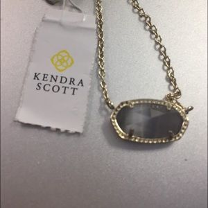 Kendra Scott necklace