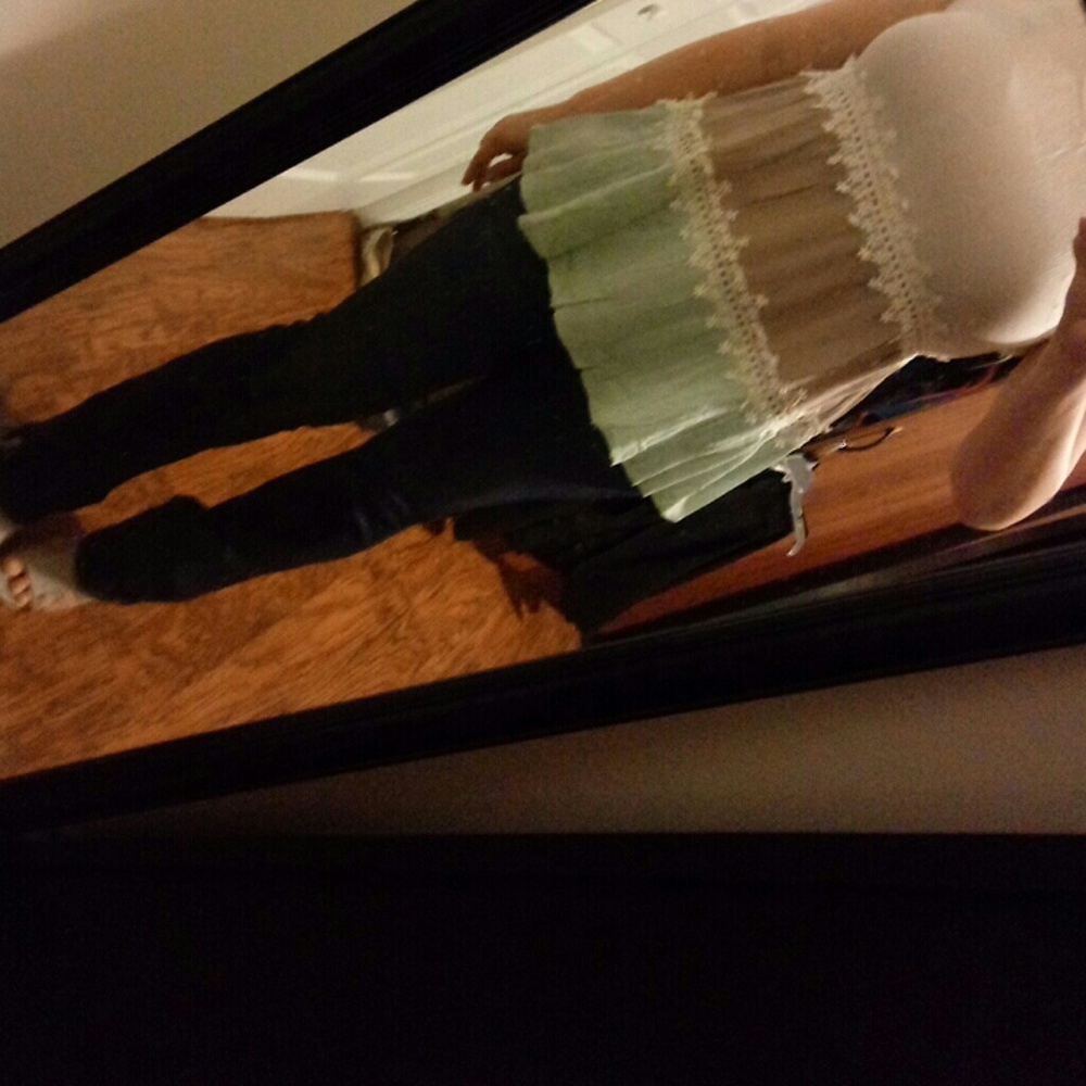 MEGA DROP!! Size S - Beautiful Infinity Raine Top - Picture 5 of 8
