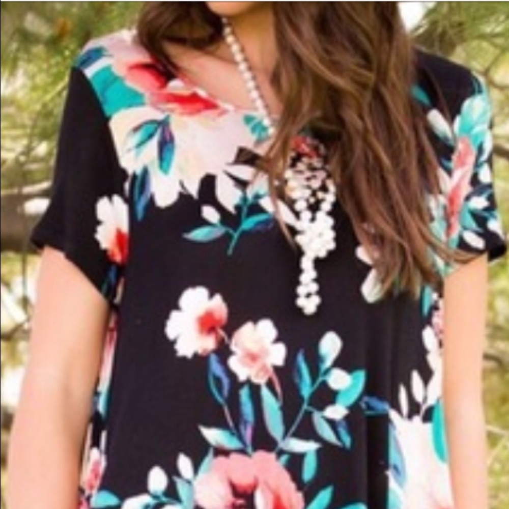 Super light weight -  black floral - comfy dress