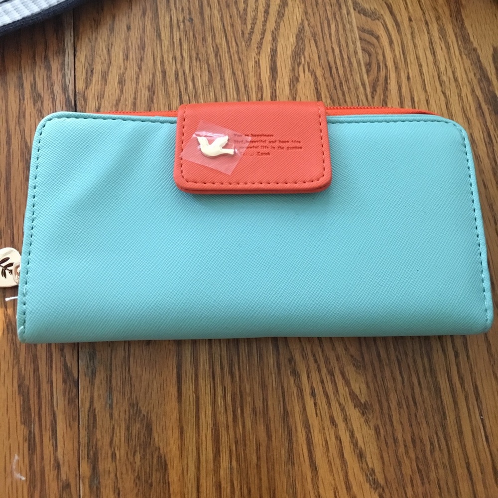 NWOT Super multi pocket Wallet 💵