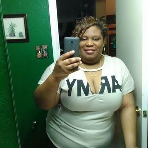 Meet your Posher, Krystal