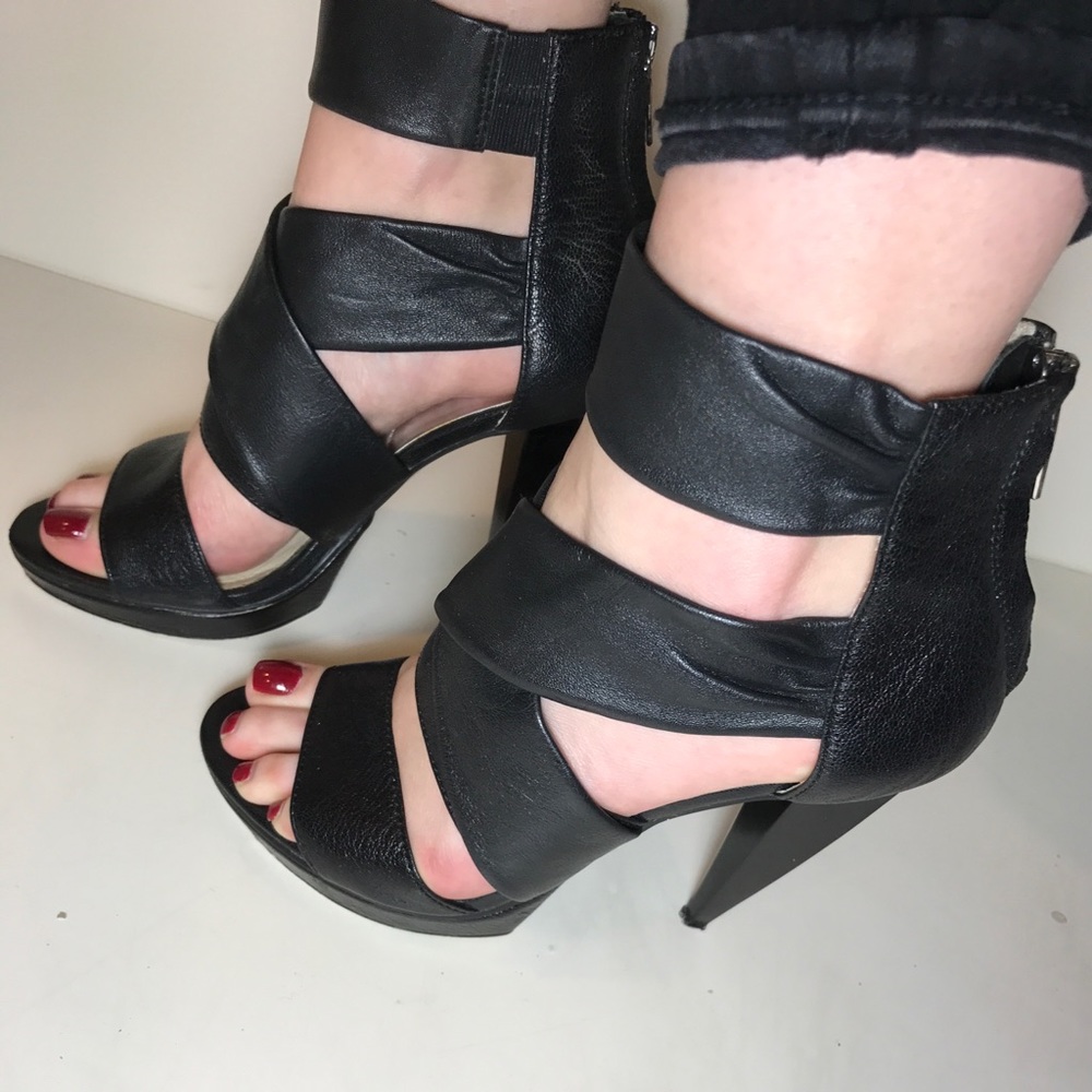 Michael Kors Leather heels