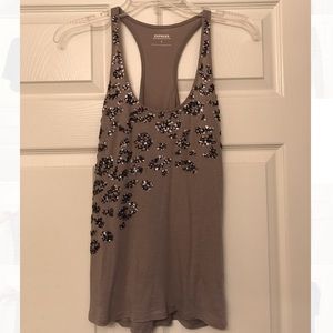 Express gray tank with cheetah sequence