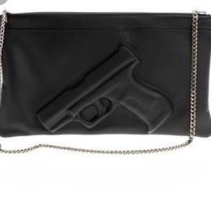 Vlieger and Vandam's Famous Gun Bag