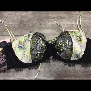 Victoria's Secret Designer Fantasy Island Bra