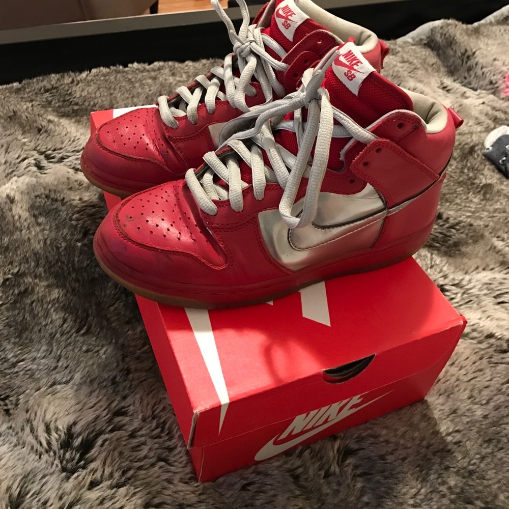 Nike Men's Mork and Mindy's SB