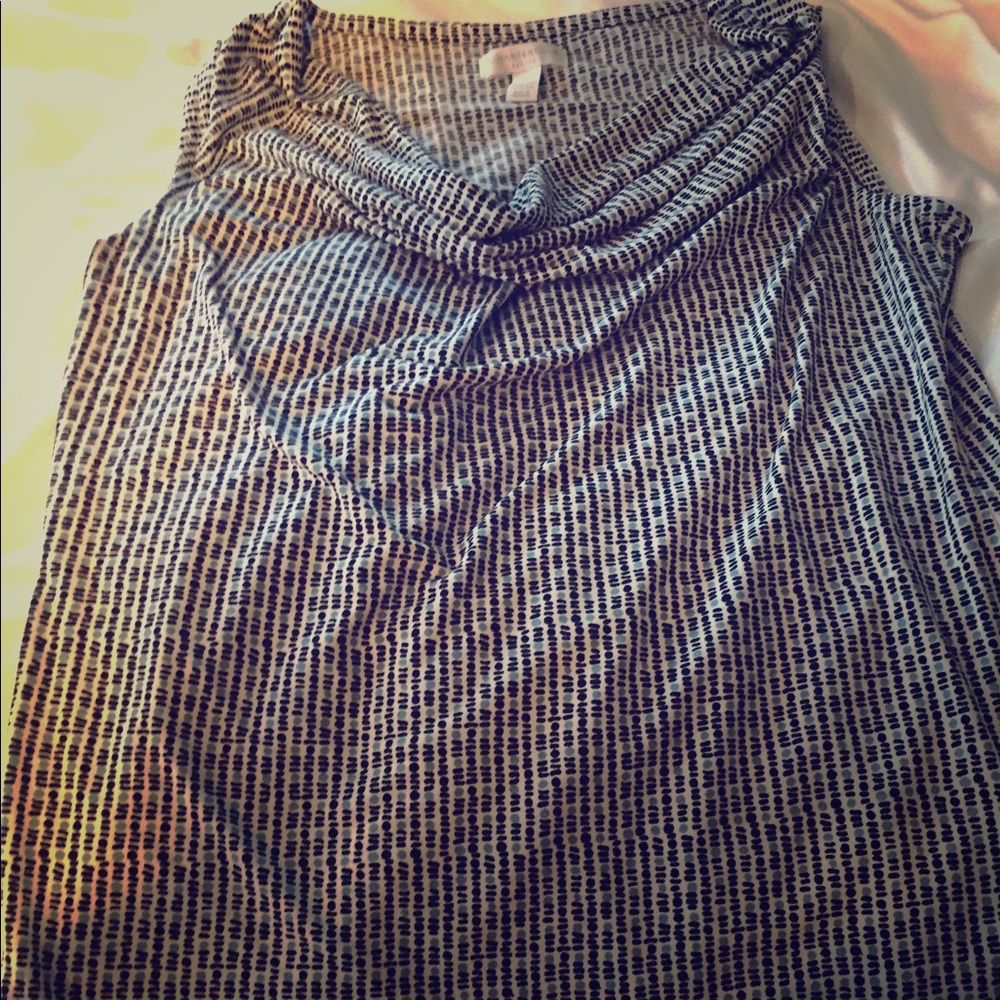 Sleeveless shell