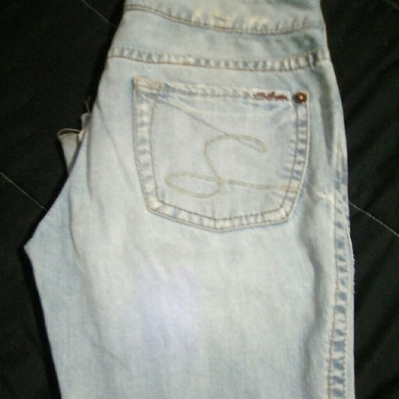 Silver light wash distressed jeans - Picture 3 of 3