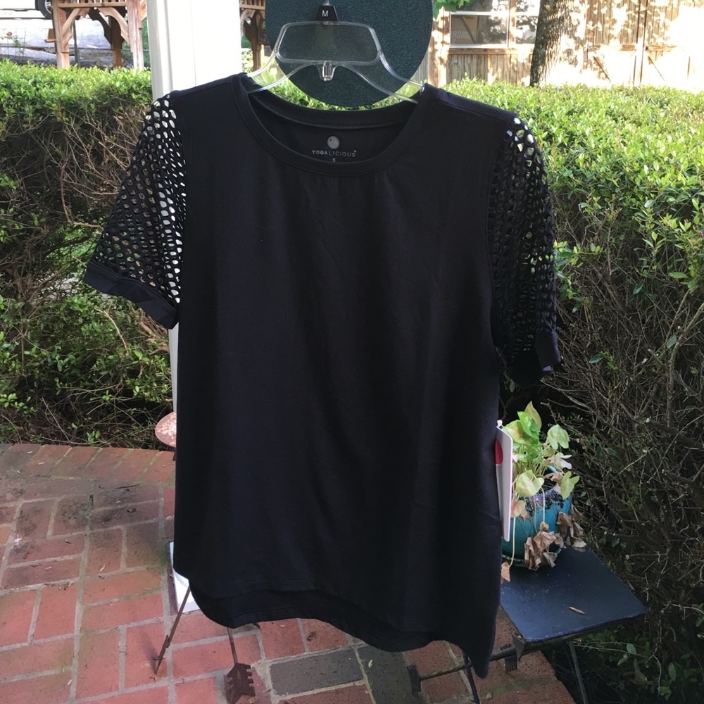 🤑NWT YOGALICIOUS  TOP