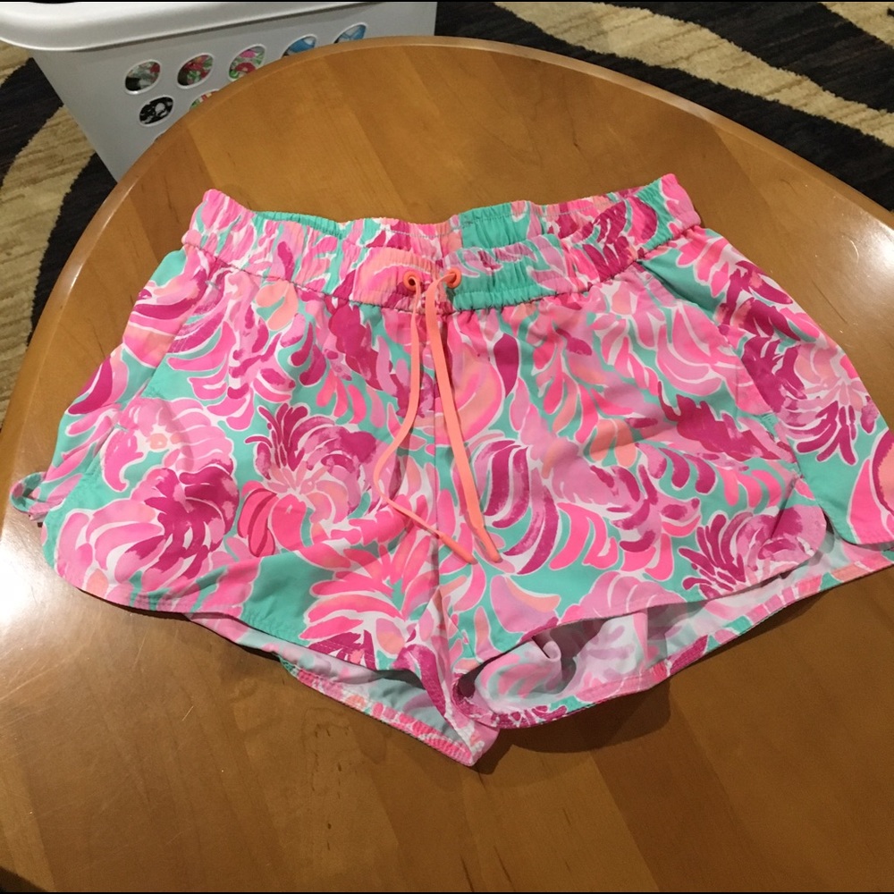 Lilly Pulitzer Luxletic running shorts - XS