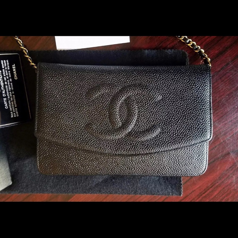 Sold 🤑Chanel WOC caviar with auth certificate - Picture 6 of 7