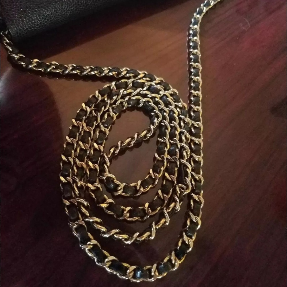 Sold 🤑Chanel WOC caviar with auth certificate - Picture 7 of 7