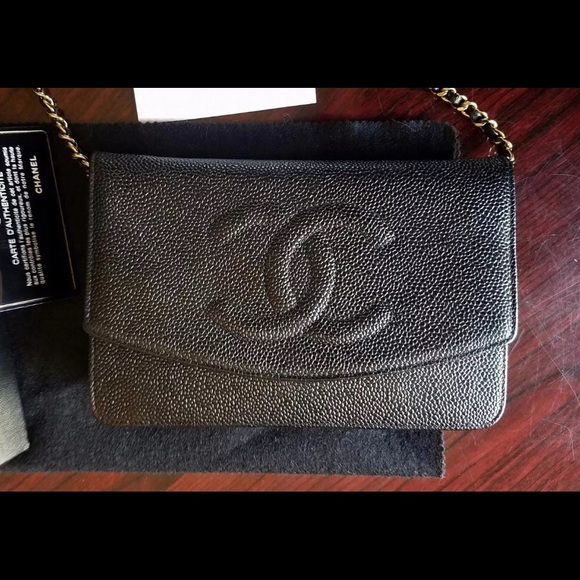 Sold 🤑Chanel WOC caviar with auth certificate - Picture 6 of 7