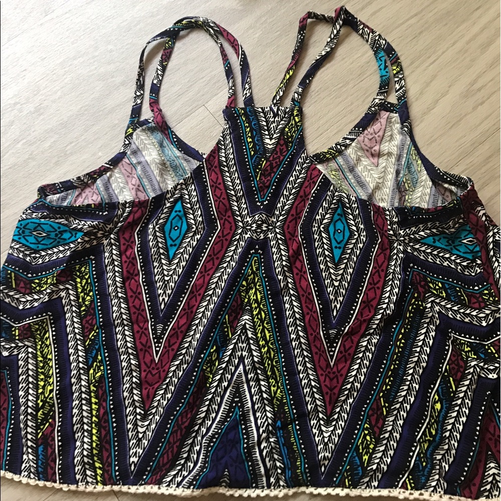 Aztec Print Crop Top - Picture 6 of 6