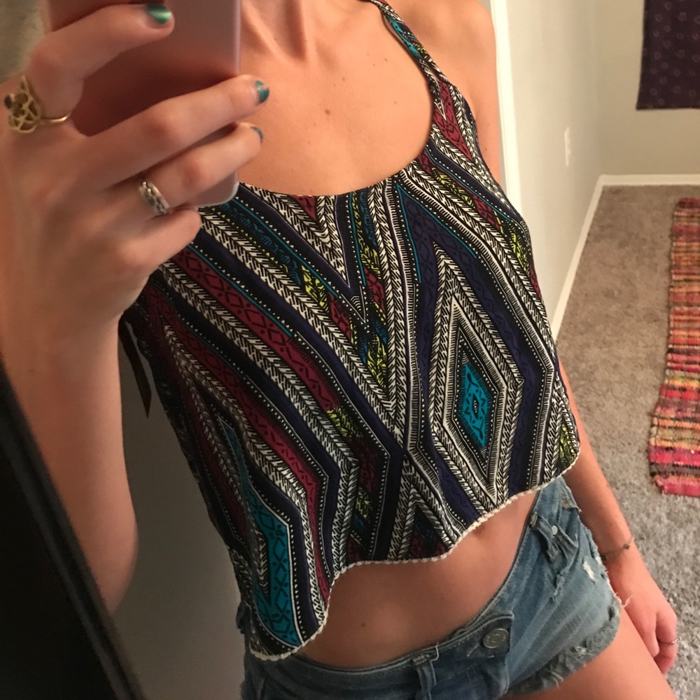Aztec Print Crop Top - Picture 2 of 6